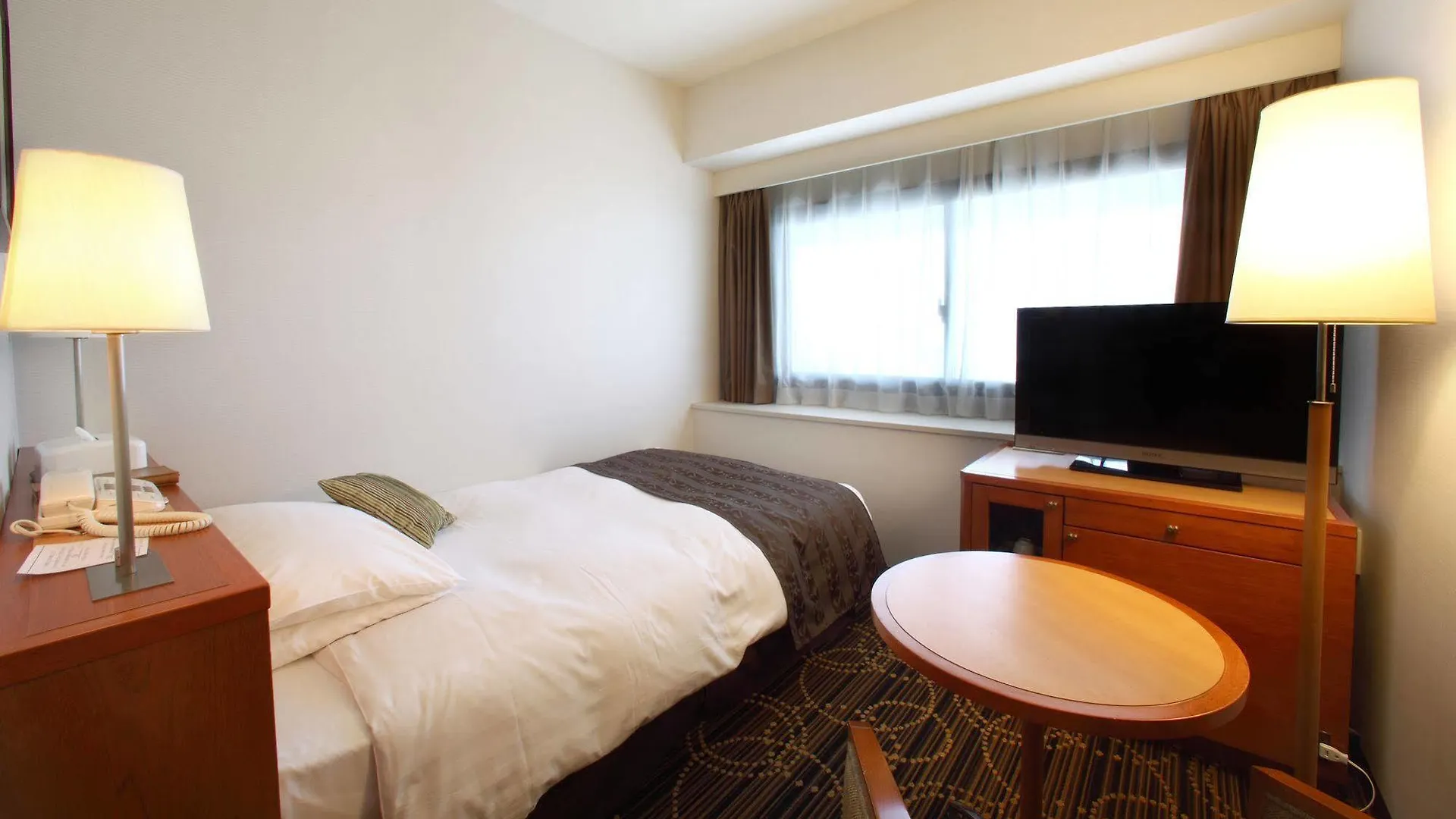 Kkr Hotel 東京都 3*,  日本