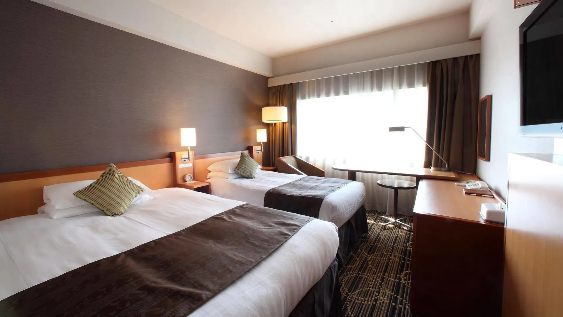 Kkr Hotel 東京都 3*,  日本